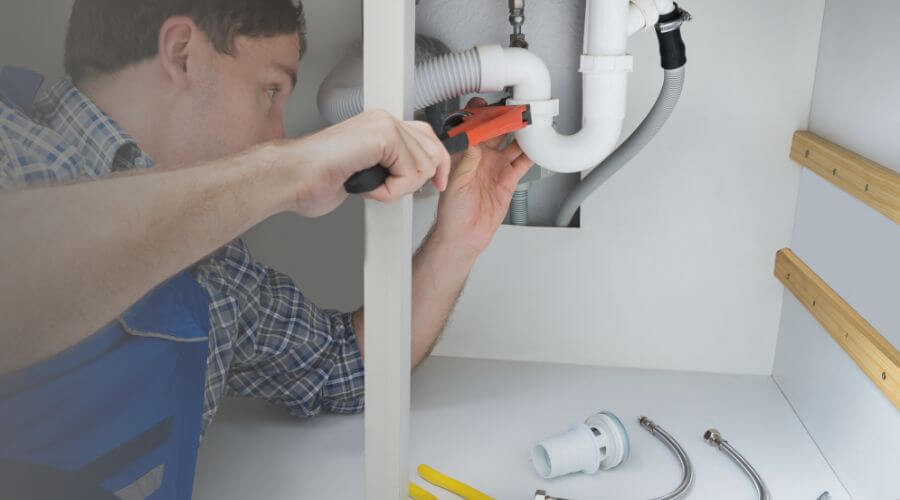 Local tankless water heater installation in Brookfield, OH